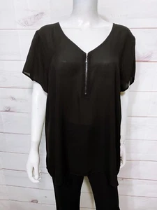 Torrid Womens Hi Low Zip Front Blouse Size 2 Black Short Sleeve Top - Picture 1 of 7