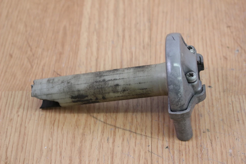 Honda CR125 1974 montaje del acelerador Foto 1 de 4