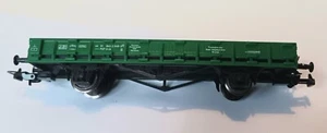 grüner Güterwaggon, Niederbord, 2-achsig, PKP, H0 - Bild 1 von 4