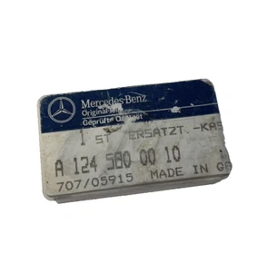New Genuine Mercedes-Benz Fuse Box 124-580-00-10 - Picture 1 of 5