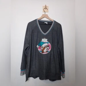 Sudadera Buc-ee’s Christmas Ornament cuello en V para mujer talla XL - Imagen 1 de 8