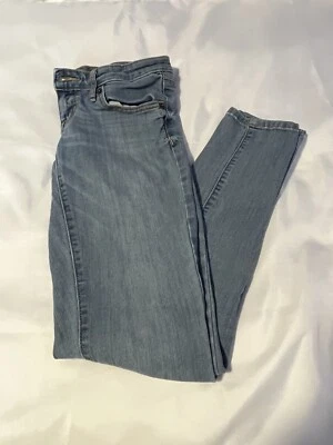 Mossimo Jeans Juniors Blue Med Wash Skinny Stretch Low Rise Casualcore Sz 2/26 R - Image 1 of 4