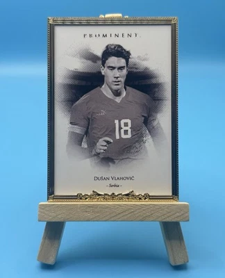 Dusan Vlahovic Futera Unique Prominent /11 – Juventus & Serbia - Image 1 of 3