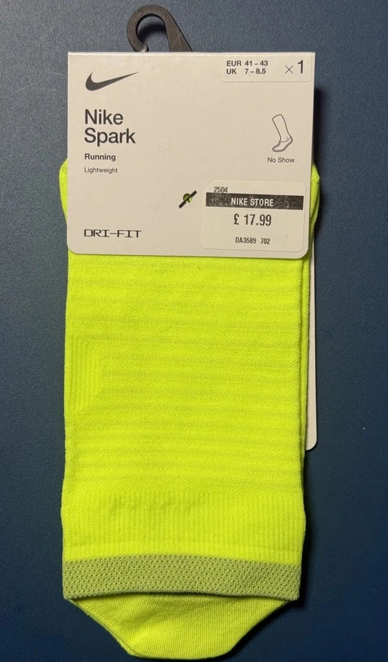 Nike Spark Lightweight Green No Show Running Socks UK 7-8.5  DA3589-702 - Image 1 of 4
