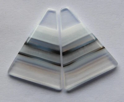 30.75 Ct Natural Banded Agate (30mm X 22.6mm each) Cabochon Loose Match Pair - Image 1 of 3