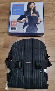 BabyBjorn Baby Carrier One, Pinstripe/Grey, Cotton Mix in Very Good Condition - Picture 1 of 12
