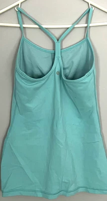 Camiseta sin mangas Lululemon Power Y para mujer 6 verde azulado tiras yoga estante busto atlético usada en excelente estado Foto 1 de 4