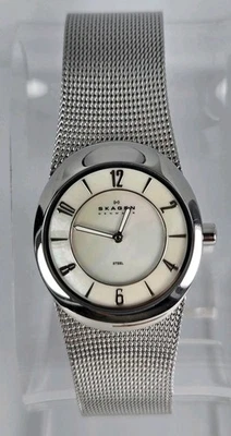 SKAGEN STEEL  WOMEN'S STAINLESS ST WATER RESISTANT 3ATM MOTHER PEARL DIAL 26mm - Image 1 of 4