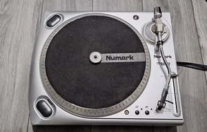 Numark TT1610 Turntable - Tested & Working - Picture 1 of 7