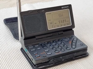 Sony ICF-SW100 World Band Radio SW/MW/LW/FM/SSB, soft case, facelift version - Picture 1 of 14