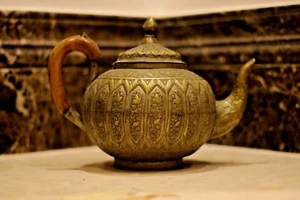 Antique ancient Islamic brass teapot Qalam Zani Art handmade  Qajar - Picture 1 of 12