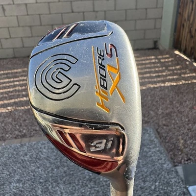 Cleveland HiBORE XLS 3-Hybrid Iron 22°, Regular Fujikura GOLD 65 Graphite RH 40” - Image 1 of 4