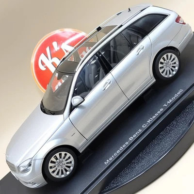 AUTOart 1/18 Mercedes-Benz Clase C Modelo T S204 Elegance Wagon Plateado 76266 Foto 1 de 4