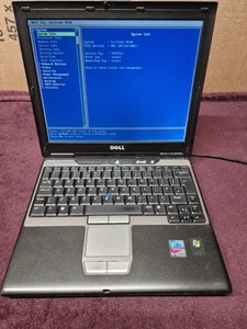 Dell Latitude D410 Pentium M 1.73GHz 1Gb Ram no HDD Laptop power on tested only - Picture 1 of 18