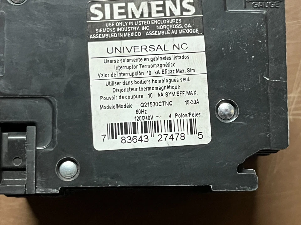 Disjuntor Q21530CTNC - Siemens Quad 15/30/30/15 amp novo - Imagem 1 de 1