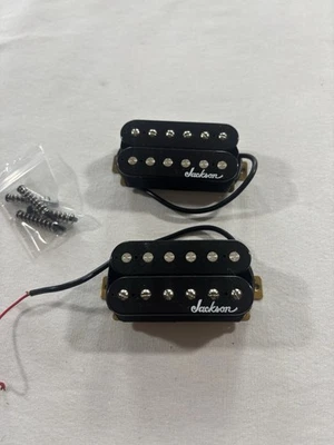 Pastillas Humbucker Jackson Rhoads V JS32 2022 cuello puente alto rendimiento con HW Foto 1 de 4