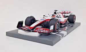 MINICHAMPS MODELLINO AUTO 1:18 F1 HAAS VF-22 MAGNUSSEN BAHRAIN GP 2022 DIE CAST - Picture 1 of 16