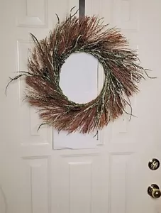 New Holiday/Easter Seasonal Pip Twig Wreath 22" - Picture 1 of 7