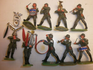 2. Convolute 9 Old Elastolin Plastic Soldiers 3in Wehrmacht Music Band