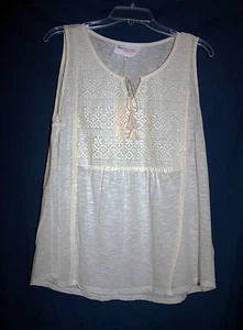 2 By Vince Camuto L Ivory Sleeveless Top Emboidered Bib NW - Picture 1 of 3