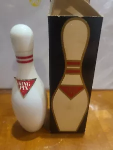 Vintage Avon KING PIN  Decanter Bottle Avon Wild Country 4 fl.oz Shave NIB - Picture 1 of 1