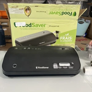 FoodSaver VS2280 Preserve Vacuum Sealing System w/ Handheld Sealer, Bags & Roll - Picture 1 of 4