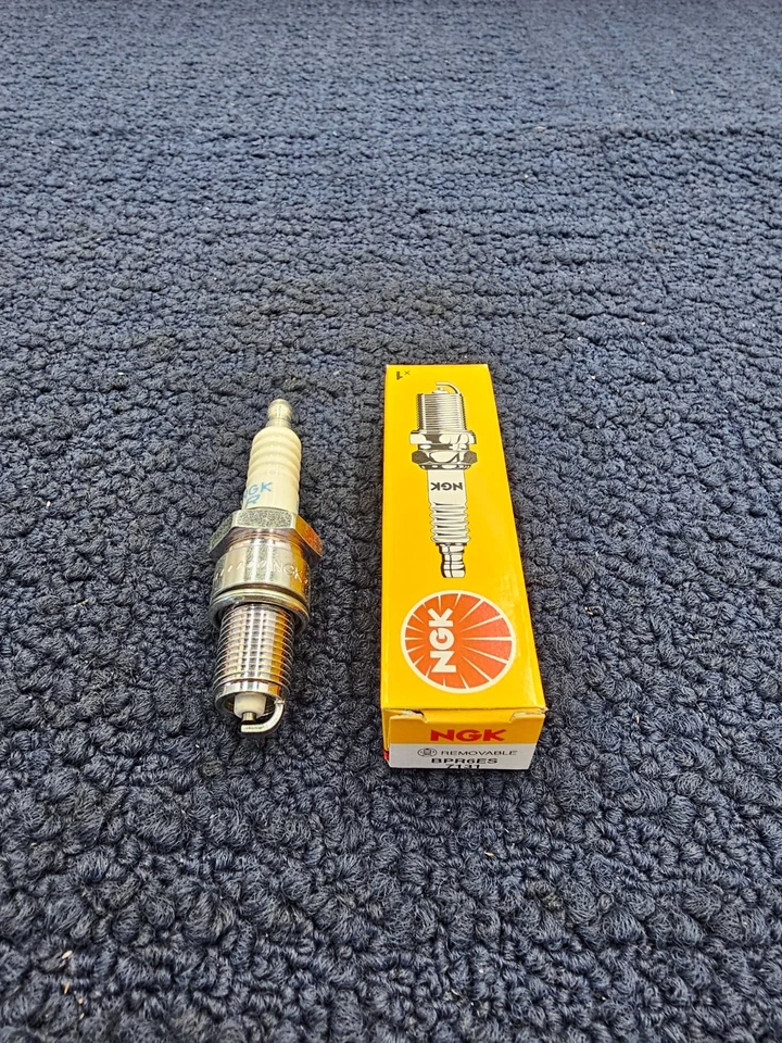 (QUANTIDADE 6) Vela de ignição NGK BPR6ES 7131 para Audi 4000 Quattro Honda Civic - Imagem 1 de 4