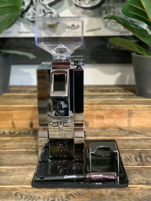 MOLINILLO DE CAFÉ ESPRESSO CROMADO EUREKA XL 65E NUEVO OFICINA EN CASA BARISTA CAFÉ Foto 1 de 4