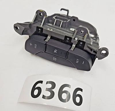 2009-2012 Chevrolet Traverse Enclave Steering Wheel cruise control switch OEM - Imagem 1 de 3