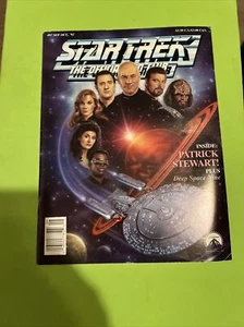 1992 Star Trek Official Fan Club Magazine #87 WITH PATCH - Photo 1/7