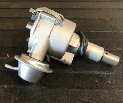Rebuilt Distributor - 221000620E - For Nissan Datsun 4 Cyl 710 / 620 & Others - Image 1 of 4