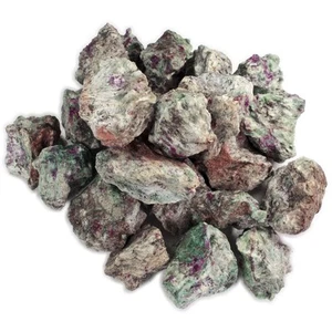Piedras ásperas al por mayor de rubí en matriz verde - rocas de vaso caídas - Imagen 1 de 1