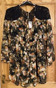 Forever 21 Chiffon Floral Beautiful Dress Size Large BNWT Back Zip - Picture 1 of 5