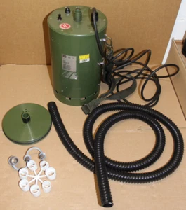 Profi Luftpumpe für bsp. Schlauchboot Bravo 1000 Militär Qualität mit Zubehör - Bild 1 von 3