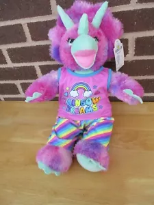 Build A Bear dreifarbige Tricertops Dinosaurier 17 Zoll groß Rainbow Dreams P J Set Etiketten - Bild 1 von 10