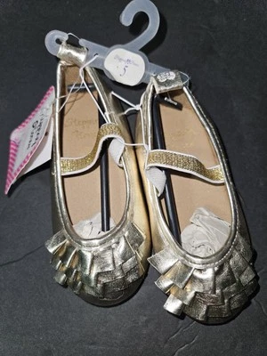 Escalones con volantes dorados planos talla 5 para niñas pequeñas nuevos Foto 1 de 3