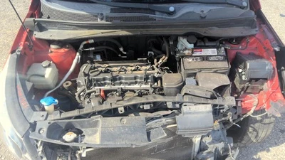 Conjunto completo de motor usado se adapta a: Kia Sportage 2013 2,4 L VIN 2 octavo dígito resorte Foto 1 de 4