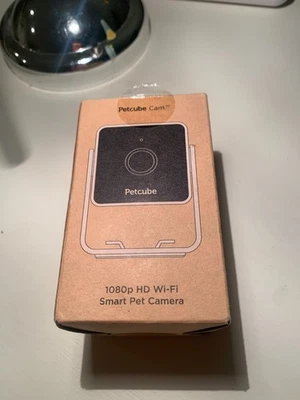 Cámara de Seguridad y Mascotas Petcube Cam Interior Wi-Fi con App Monitor de Mascotas 1080p HD Foto 1 de 4