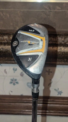 Walter Hagen Varsity 3i Hybrid 18° Stiff Flex Steel Shaft Utility Club - Image 1 of 3
