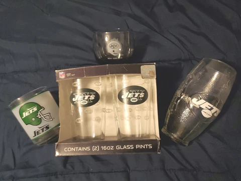 NY Jets Pint Glass Gift Set - 2 16oz Glasses, and three other Jets glasses Cover