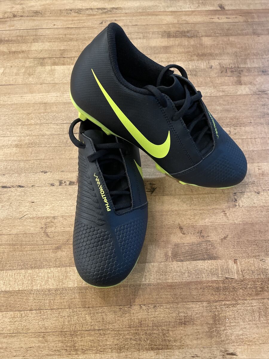 Nike Phantom Venom Club FG Black for Sale | Authenticity Nike Phantom Venom Club FG Black for Sale | Authenticity