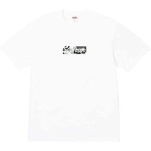 ⭐️SUPREME MIAMI Exclusive Box Logo Tee size LARGE⭐️ - Picture 1 of 4