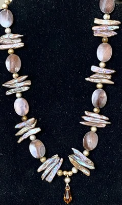 COLLAR MULTICOL IRIDISCENTE ESPACIADOR BOLA ORO 14K PERLAS KESHI BIIWA DE COLECCIÓN ~ 17,75” Foto 1 de 4