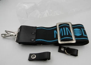 Vintage Original Minolta Camera Black & Blue Logo Wide Neck/Shoulder Strap New - Photo 1 sur 2