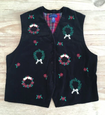Karen Scott Womens L Christmas Black Velvet Embroidered Vest Wreath Poinsettias - Image 1 of 4