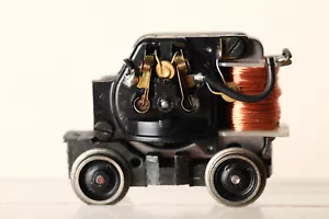 Märklin H0 Ersatzteil für BR 216 090-1 DB Motor Getriebe Achsen (303083) E5908E - Bild 1 von 4