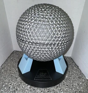 Walt Disney World 2000 Epcot Center SPACESHIP EARTH Geosphere Globe Model W/Box - Picture 1 of 6