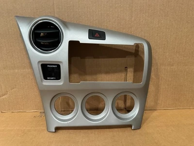 09-12 Matrix y 09-10 Vibe - Radio de tablero climatizador control bisel ventilación plateado Foto 1 de 4