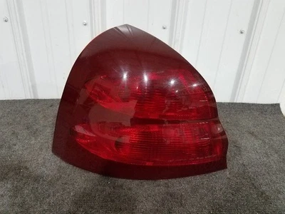2004-08 Pontiac Grand Prix Drivers Left Tail Light *GRADE B* - Image 1 of 4