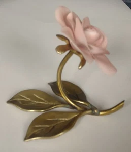 Capodimonte-Style Porcelain PINK ROSE ~ Brass Stems and Leaves ~ Ring Holder (?) - Picture 1 of 6